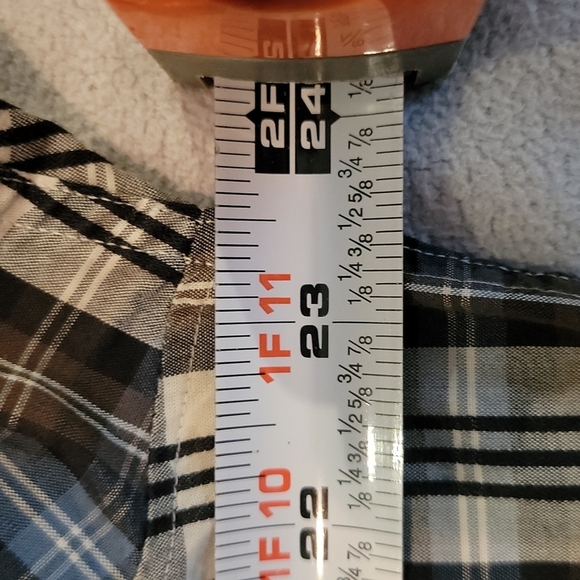 Michael Kors Plaid Button Down, large and black, blue and grey color sch… - Picture 4 of 7